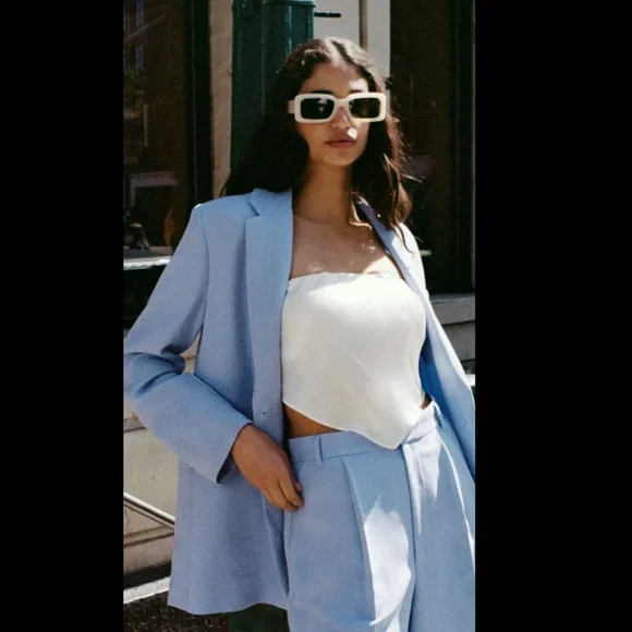 Zara Suit- 2 piece set. Medium pant, small blazer - Picture 2 of 9